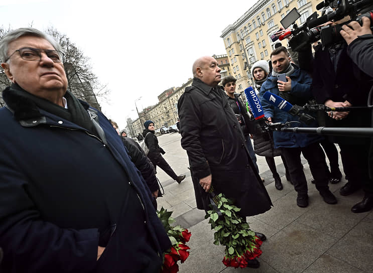 В Театре сатиры прощаются с Александром Ширвиндтом