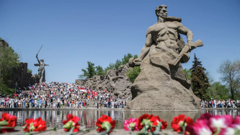 Учитель Лутовинов: важно вызывать интерес детей к Великой Отечественной войне